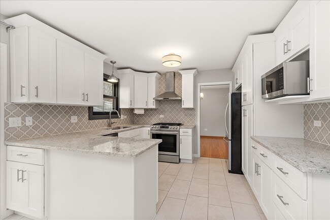 Building Photo - 7440 W Manitoba Dr