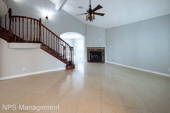 Building Photo - 5 br, 3 bath House - 12552 Eckleson Street