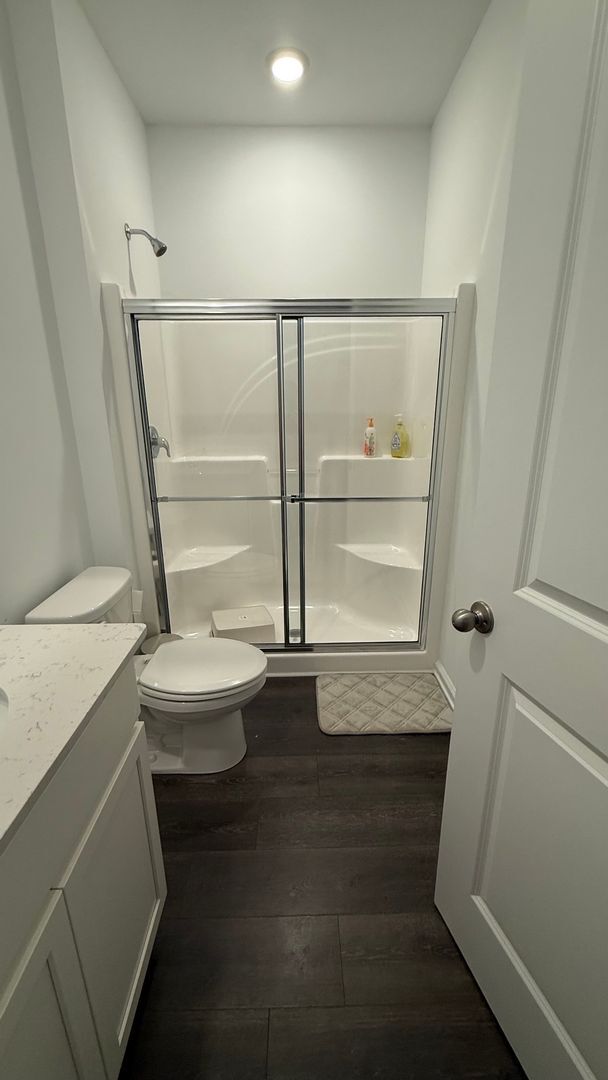 Building Photo - 635 Blackrock Dr