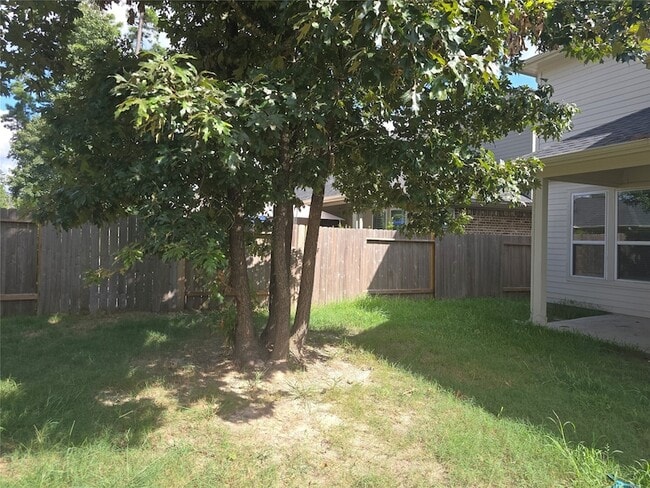 Building Photo - 40350 Bay Warbler Wy