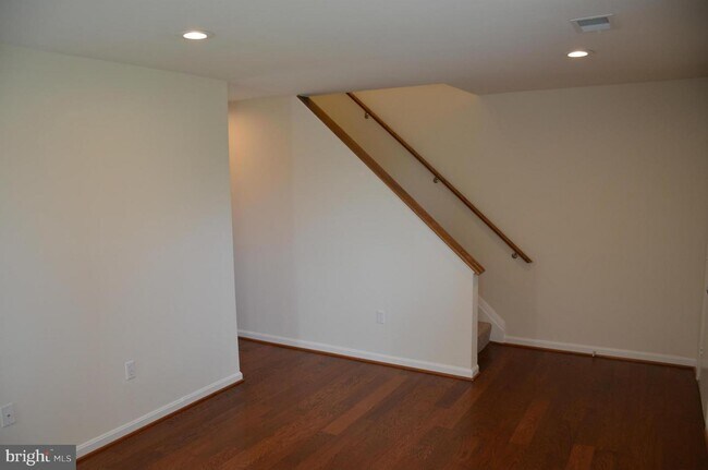 Building Photo - 8689 Inyo Pl