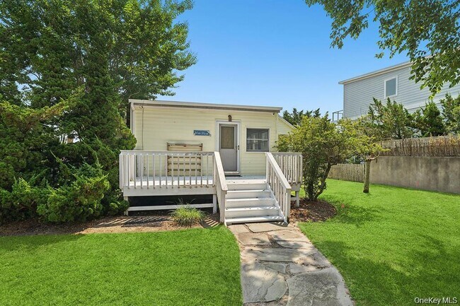 Building Photo - 35 Gardners Ln