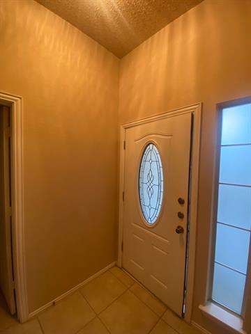 Building Photo - 1042 Palomino Dr