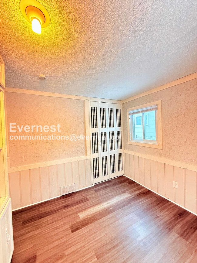 Building Photo - 19918 Rensellor St