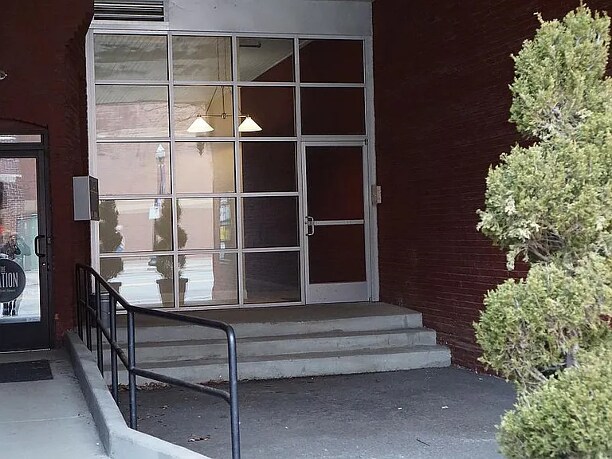 InterUrban Entry - 165 Portage St
