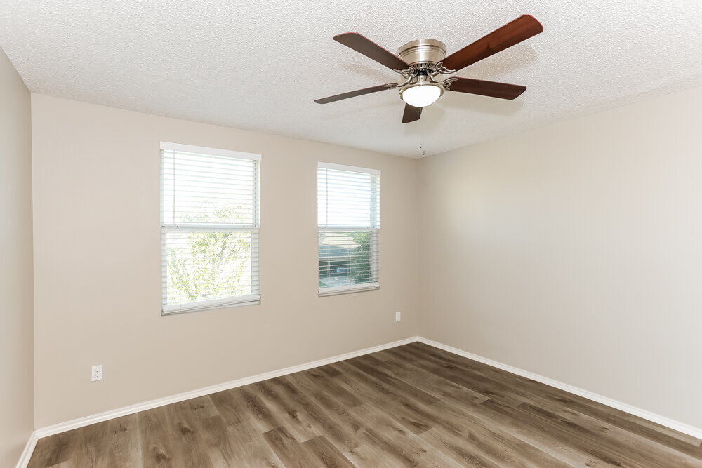 Building Photo - 621 Almandora Dr