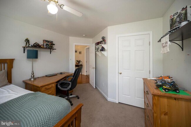 Building Photo - 30 Aurelie Dr