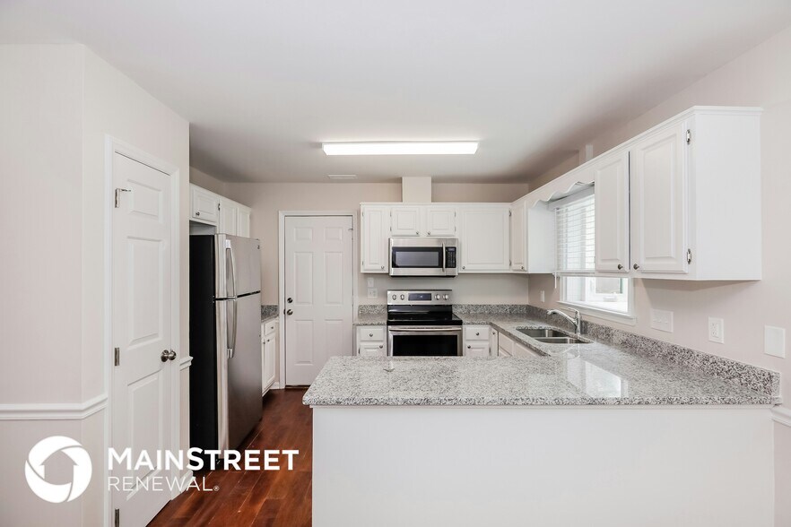 Building Photo - 8912 Rittenhouse Cir