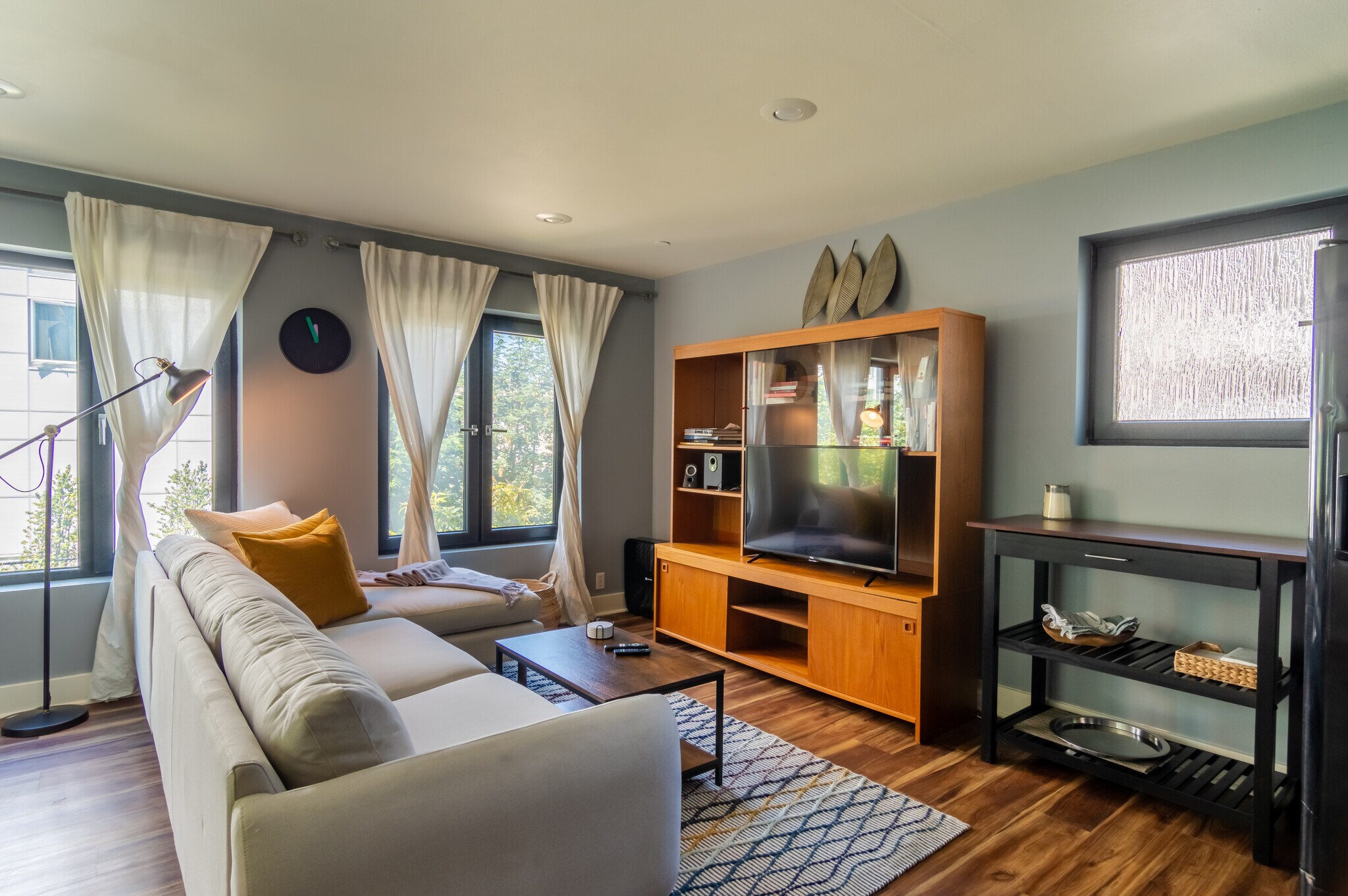 Building Photo - 1629 13th Ave