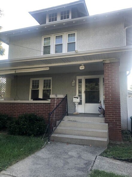 Private front entrance - 541 South 12th Street