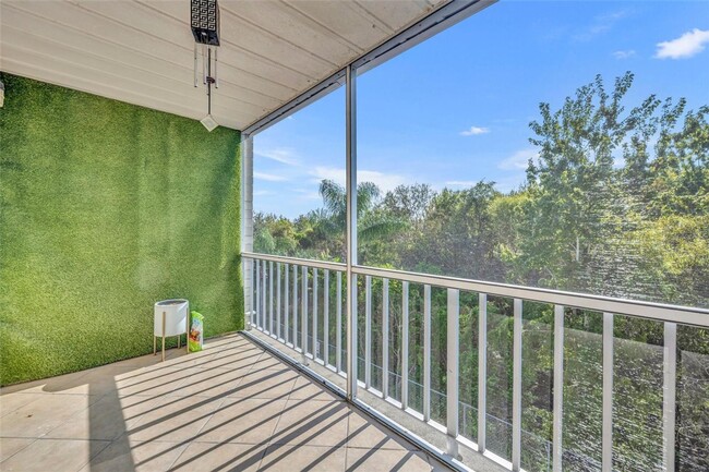 Building Photo - Fantastic Winter Park Condo