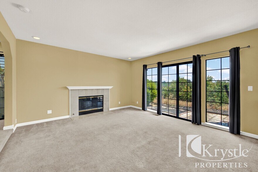 Building Photo - 152 Chesapeake Dr