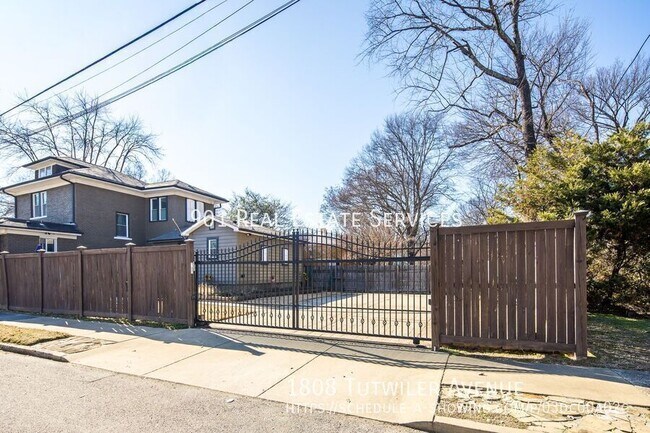 Building Photo - 1808 Tutwiler Ave