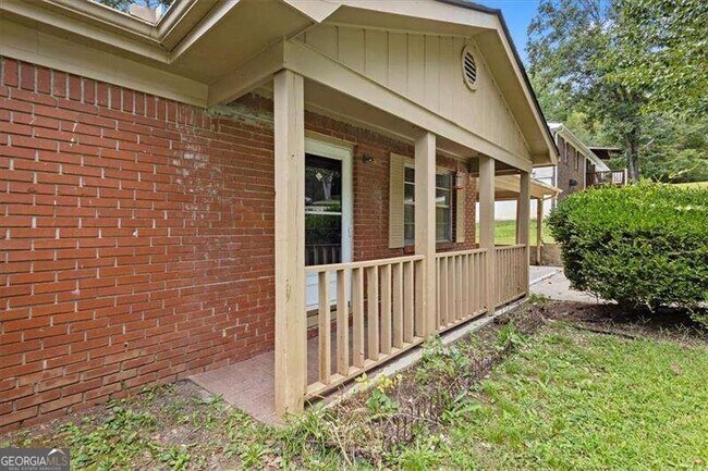 Building Photo - 3065 Tara Woods Dr