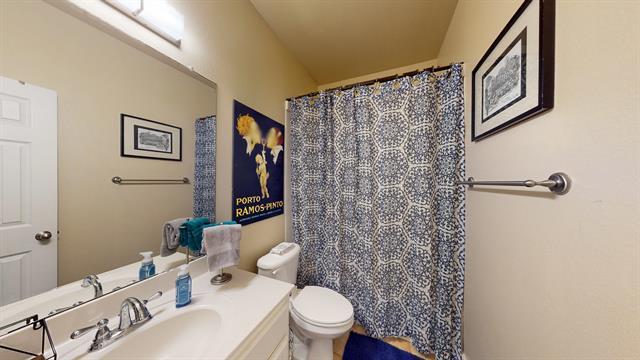 Building Photo - 2113 Lanshire Dr