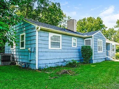 Building Photo - 700 Robison Dr