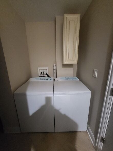 Building Photo - 7851 Ogden Ave