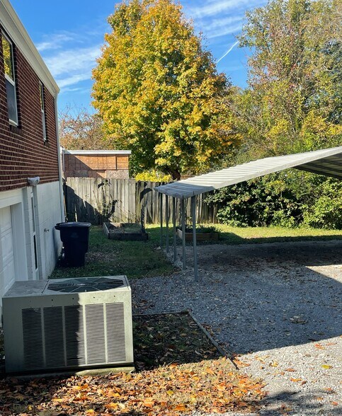 Building Photo - 2726 Wellman Dr