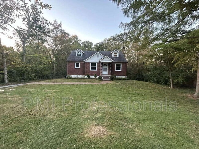 Building Photo - 2905 Ironwood Dr