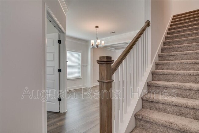 Building Photo - 528 Fermoy Ln