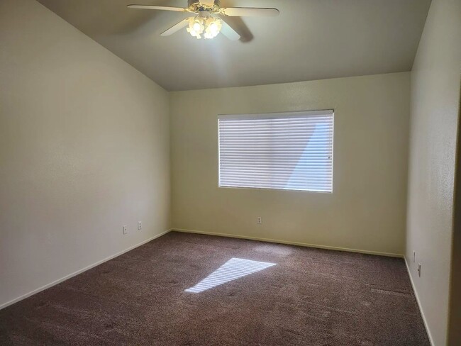 Building Photo - Charming Single-Story 3-Bedroom Home with Spacious Backyard