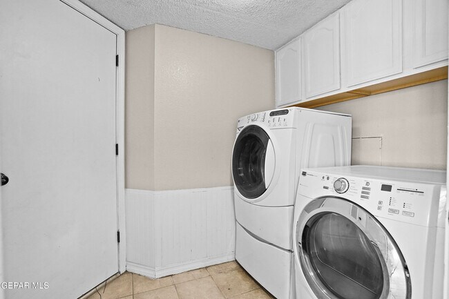 Building Photo - 13713 Paseo del Mar Dr