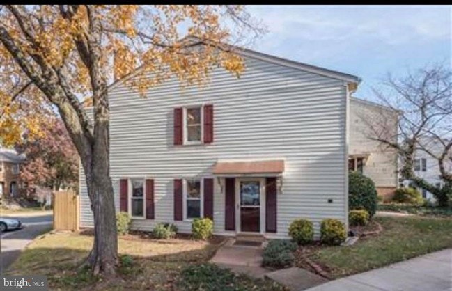 Building Photo - 13817 Cabernet Ct