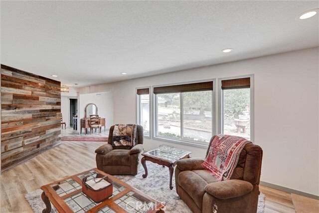 Building Photo - 30396 Live Oak Dr