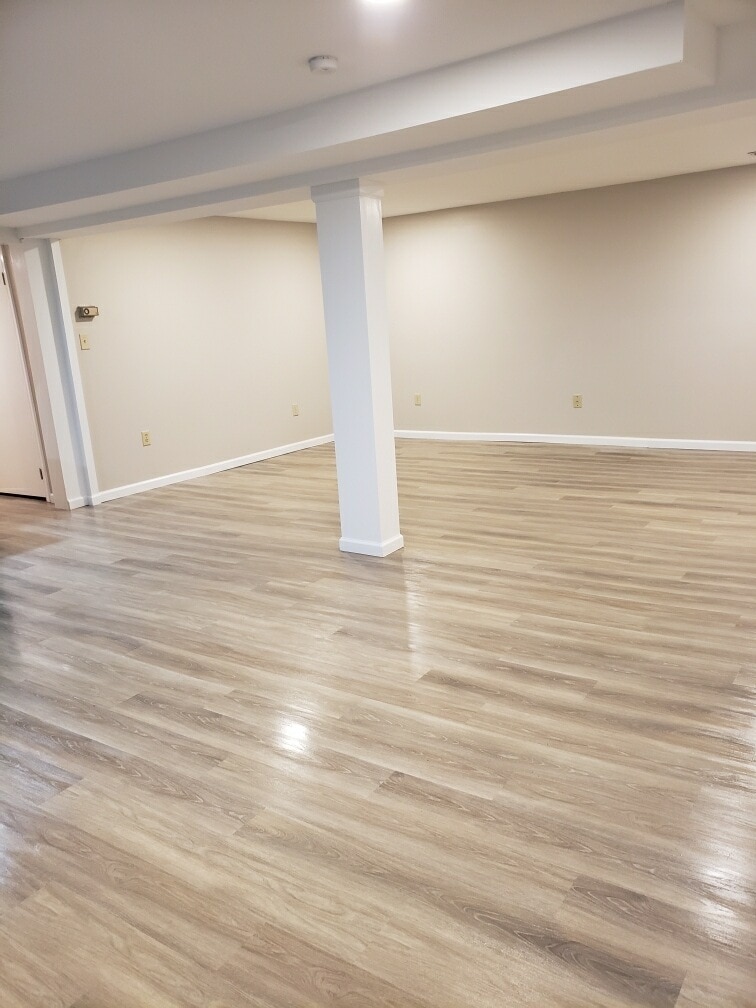 Building Photo - 107 W Biddle St