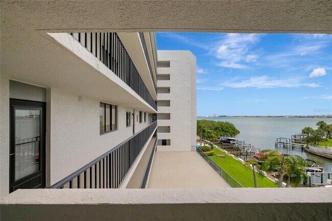 Building Photo - 1581 Gulf Blvd