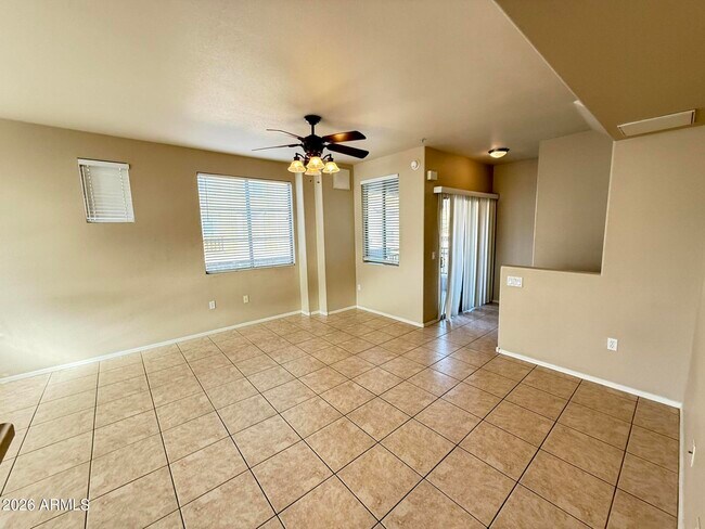 Building Photo - 16825 N 14th St