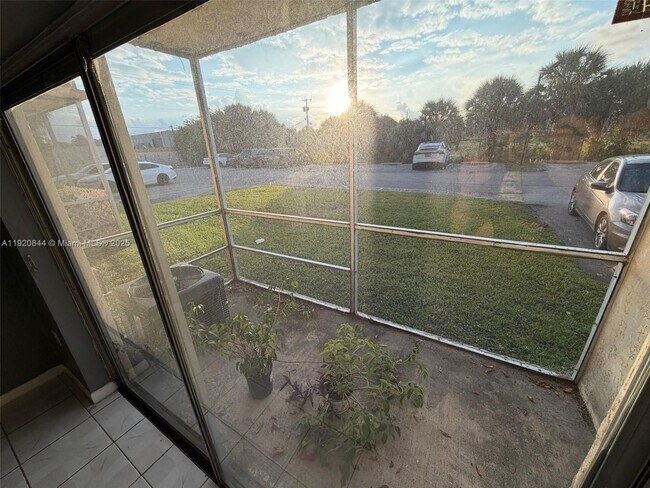 Building Photo - 3710 NW 21st St