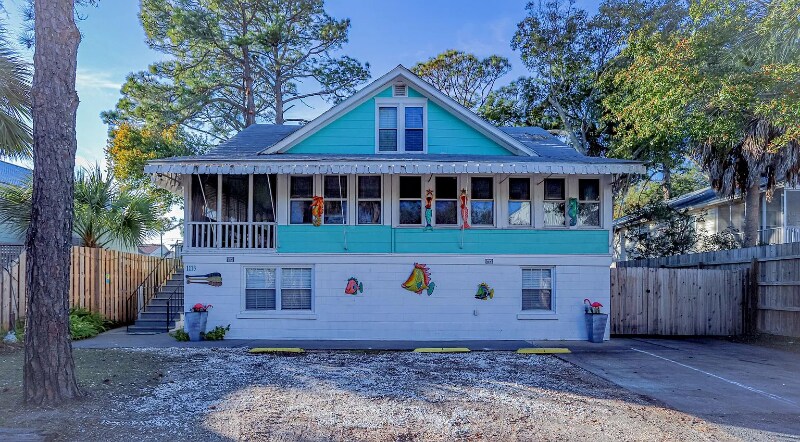 Primary Photo - 1113 Lovell Ave