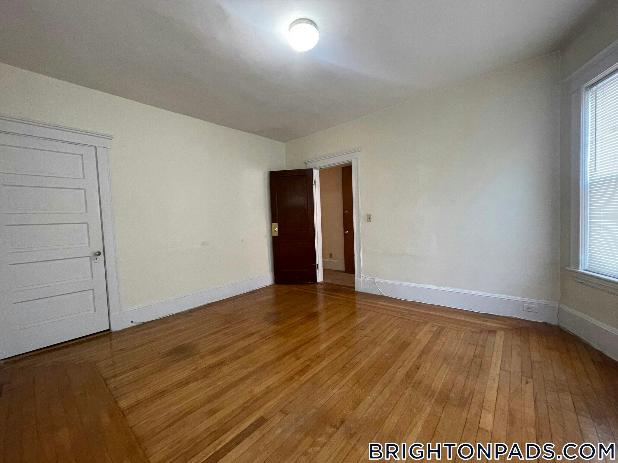 Building Photo - 62 Union St