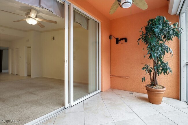 Building Photo - 20281 Estero Gardens Cir