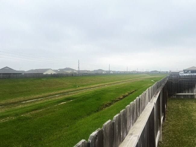 Building Photo - 21018 Belmont Village Wy