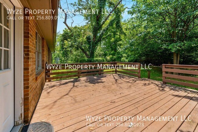 Building Photo - 2213 Cecille Dr SW