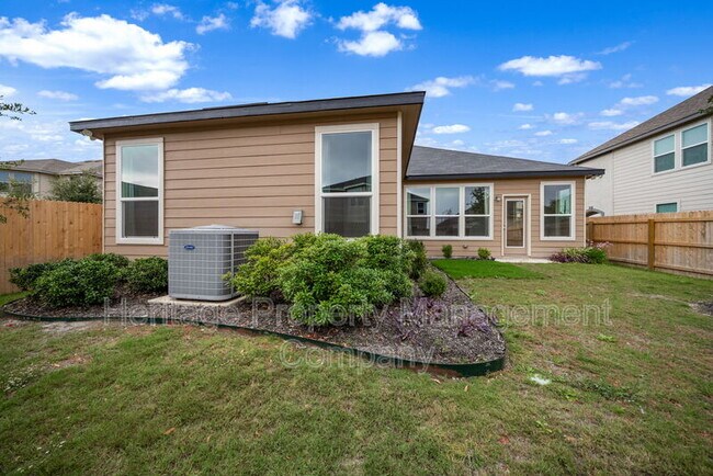 Building Photo - 8014 Kingfisher Lndg