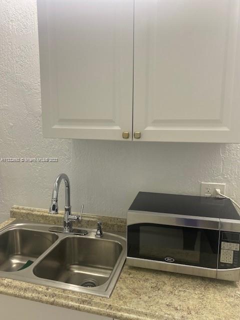 Building Photo - 18042 SW 152nd Ct