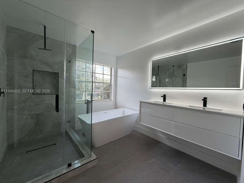 Building Photo - 189 Cameron Dr