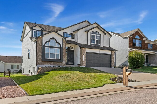 Building Photo - 15510 Jessie Dr