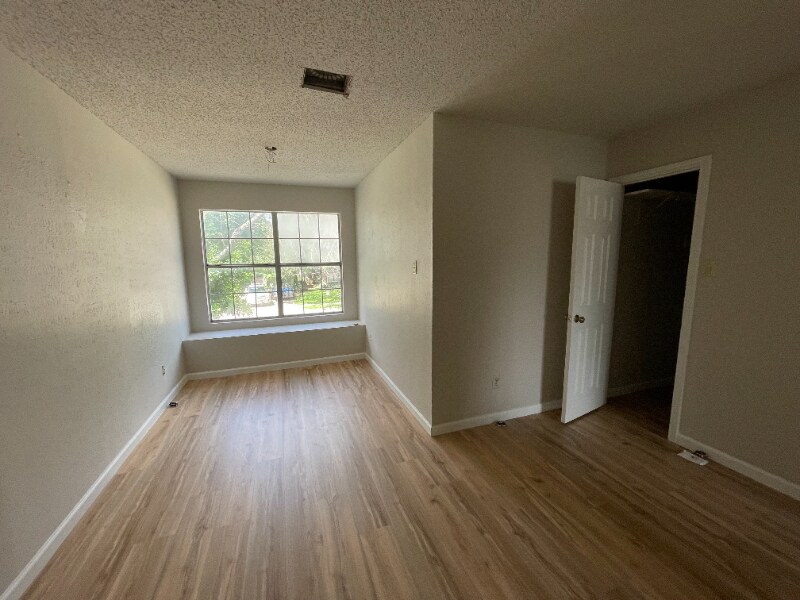 Building Photo - 1711 Tamra Ct