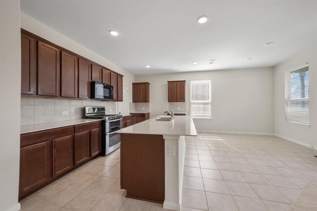 Building Photo - 9702 Fairymoss Ct