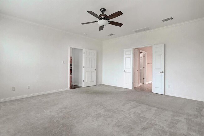 Building Photo - 3129 Goldenoak Cir