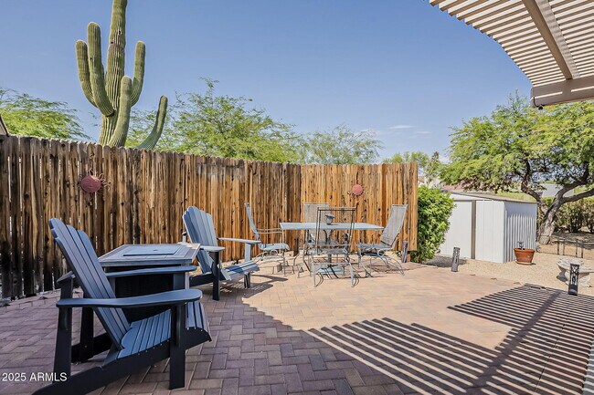 Building Photo - 15205 N Ivory Dr