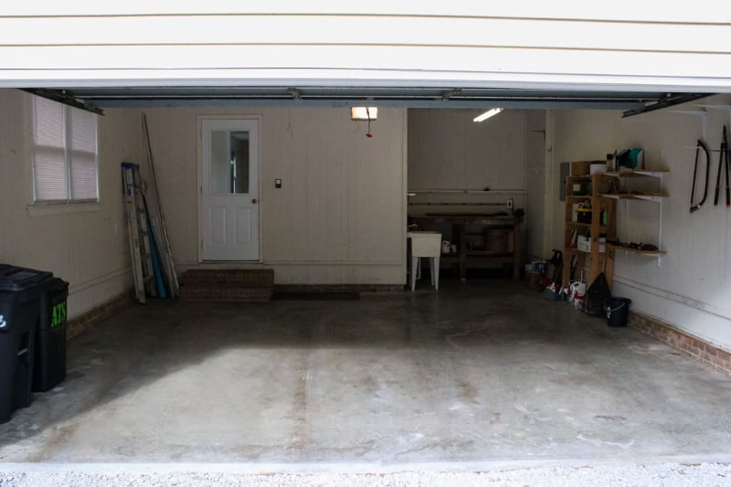 Building Photo - 722 Chelsea Dr