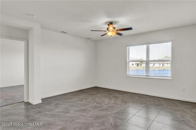 Building Photo - 5076 Marble St