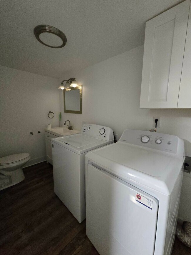 Building Photo - Aberdeen - updated 3 bedroom, 1.5 bath home for RENT!