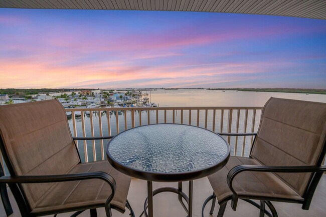 Building Photo - 8800 Bay Pines Blvd