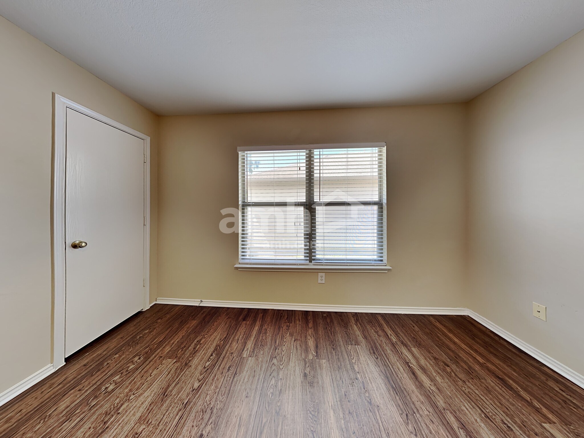 Building Photo - 11232 Vollmer Ln